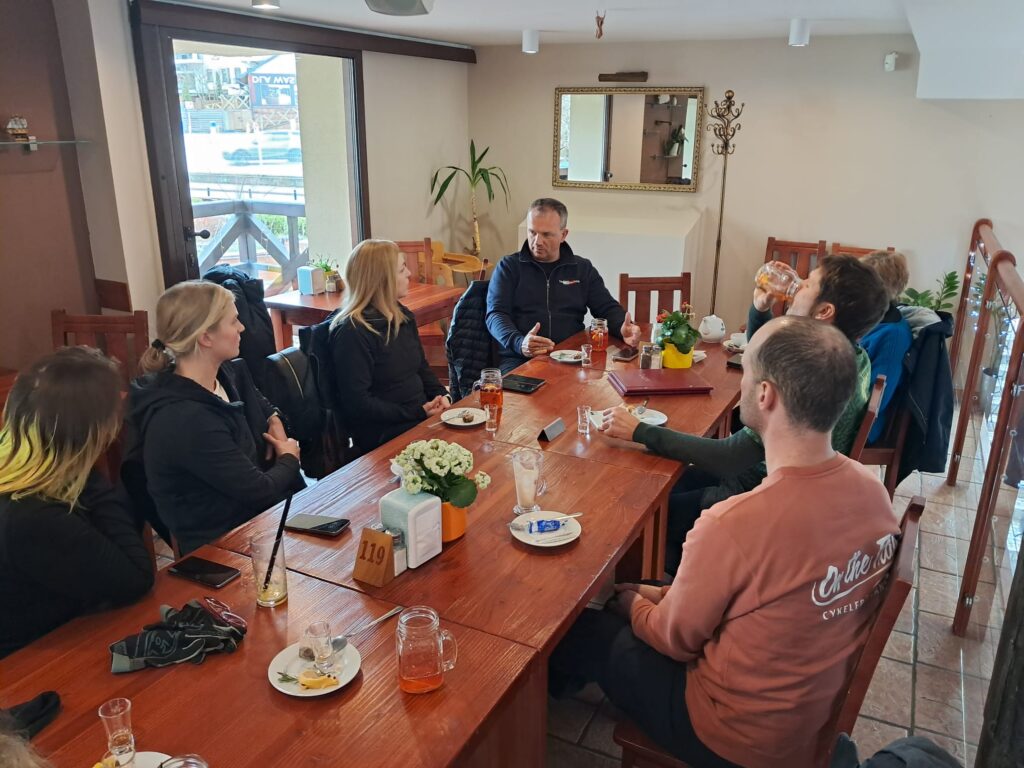 490263395 1238486058286387 1256032132307737917 n